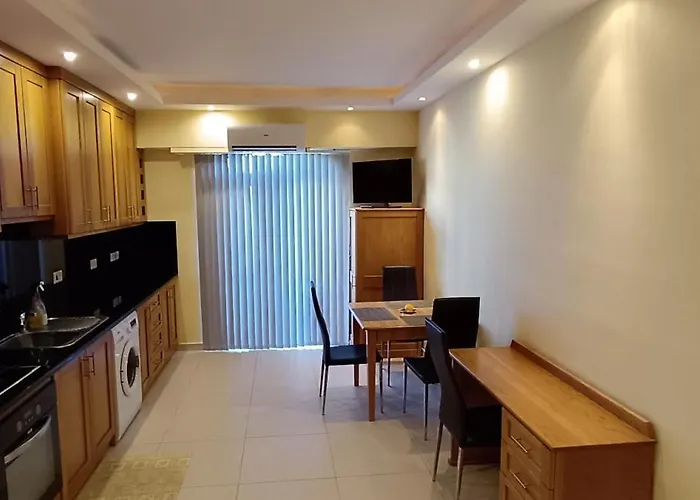 Marsalforn Sea Front Studio *